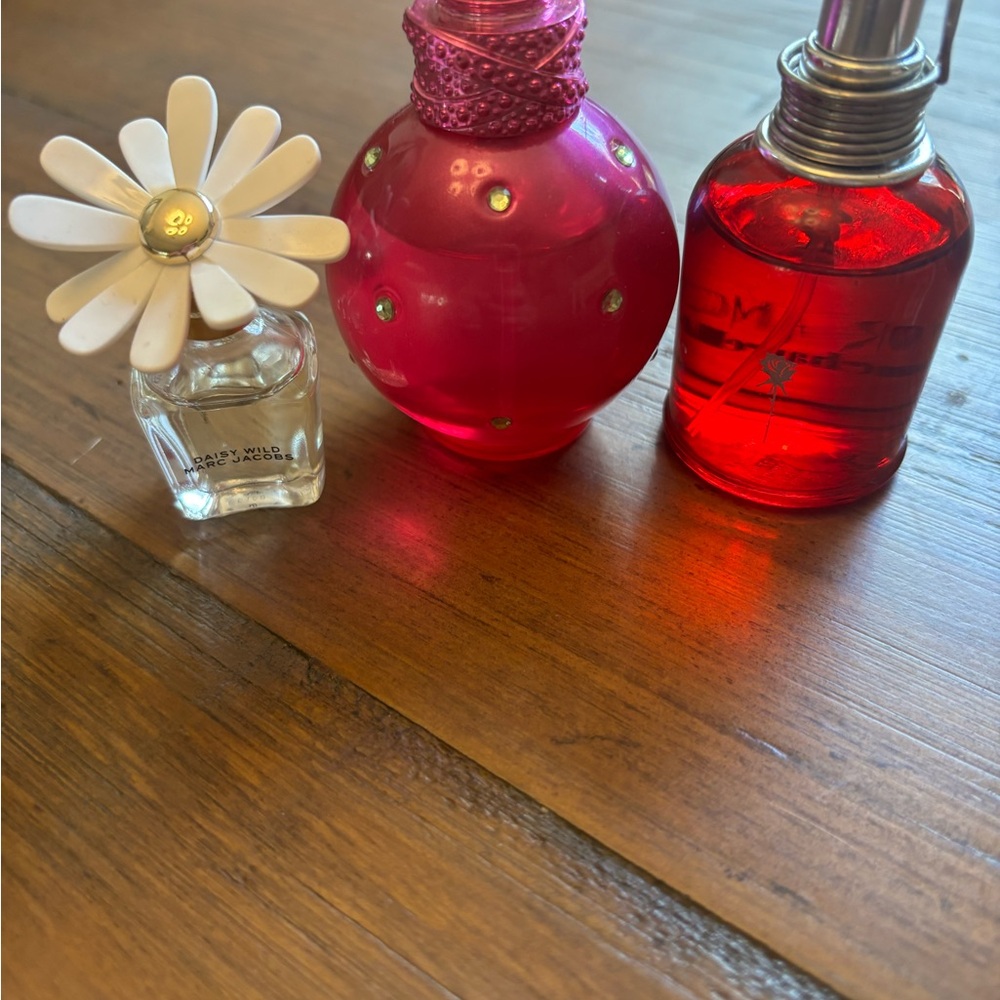 NWT/NWOT travel fragrance bundle
